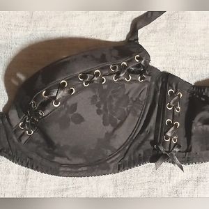 AGENT PROVOCATEUR | Black Bra & Matching Thong